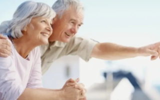 pareja de la tercera edad