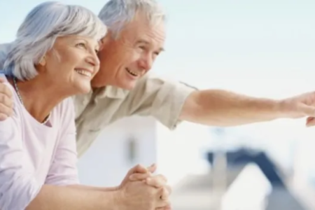 pareja de la tercera edad