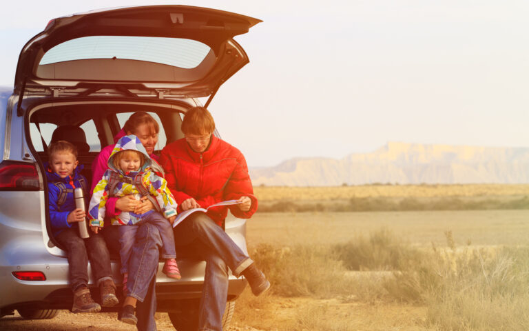Familia en vacaciones de invierno
